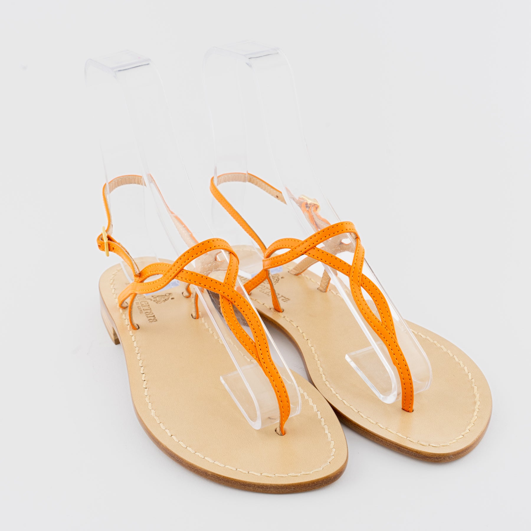 #colore_nappa aranciata