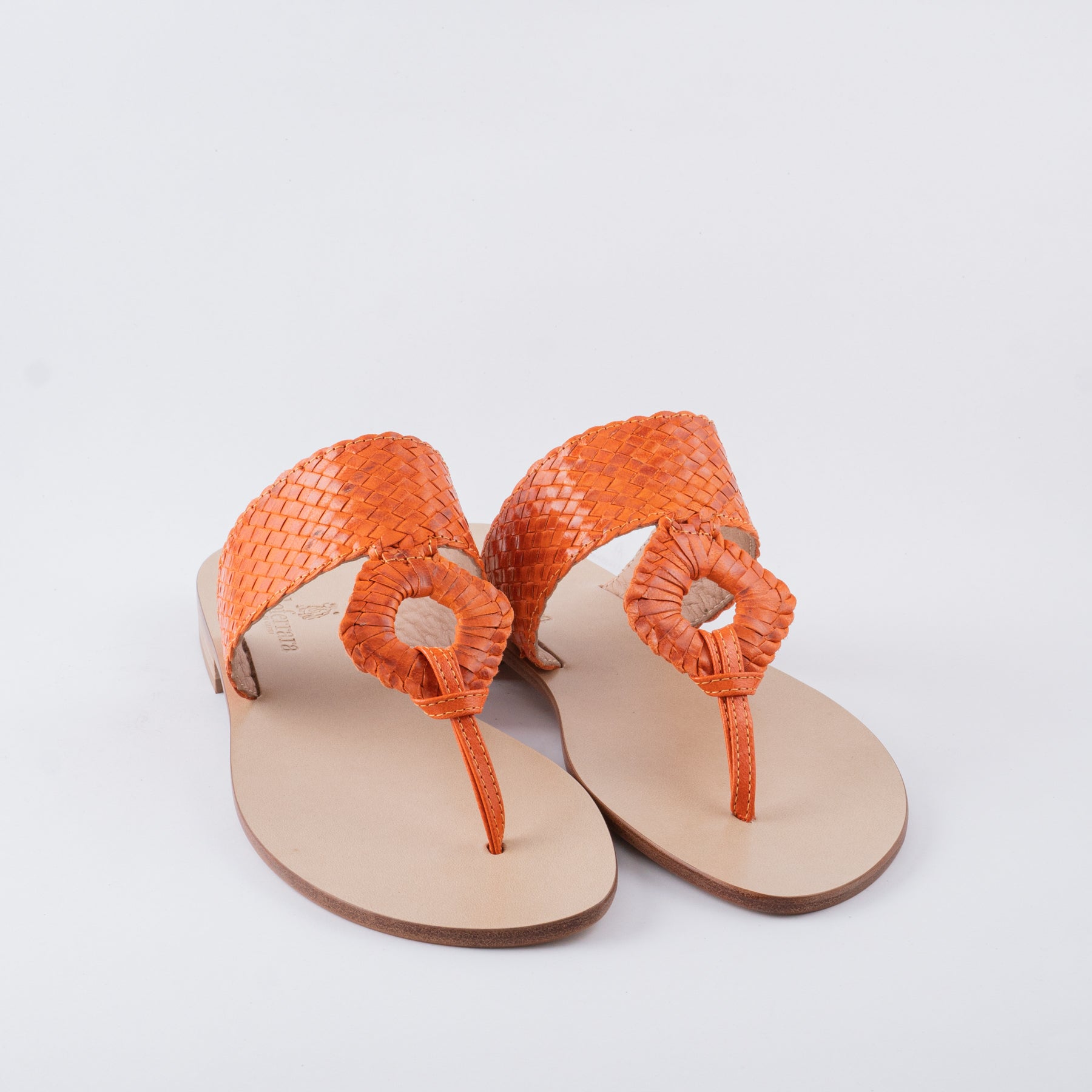 #colore_arancio intrecciato