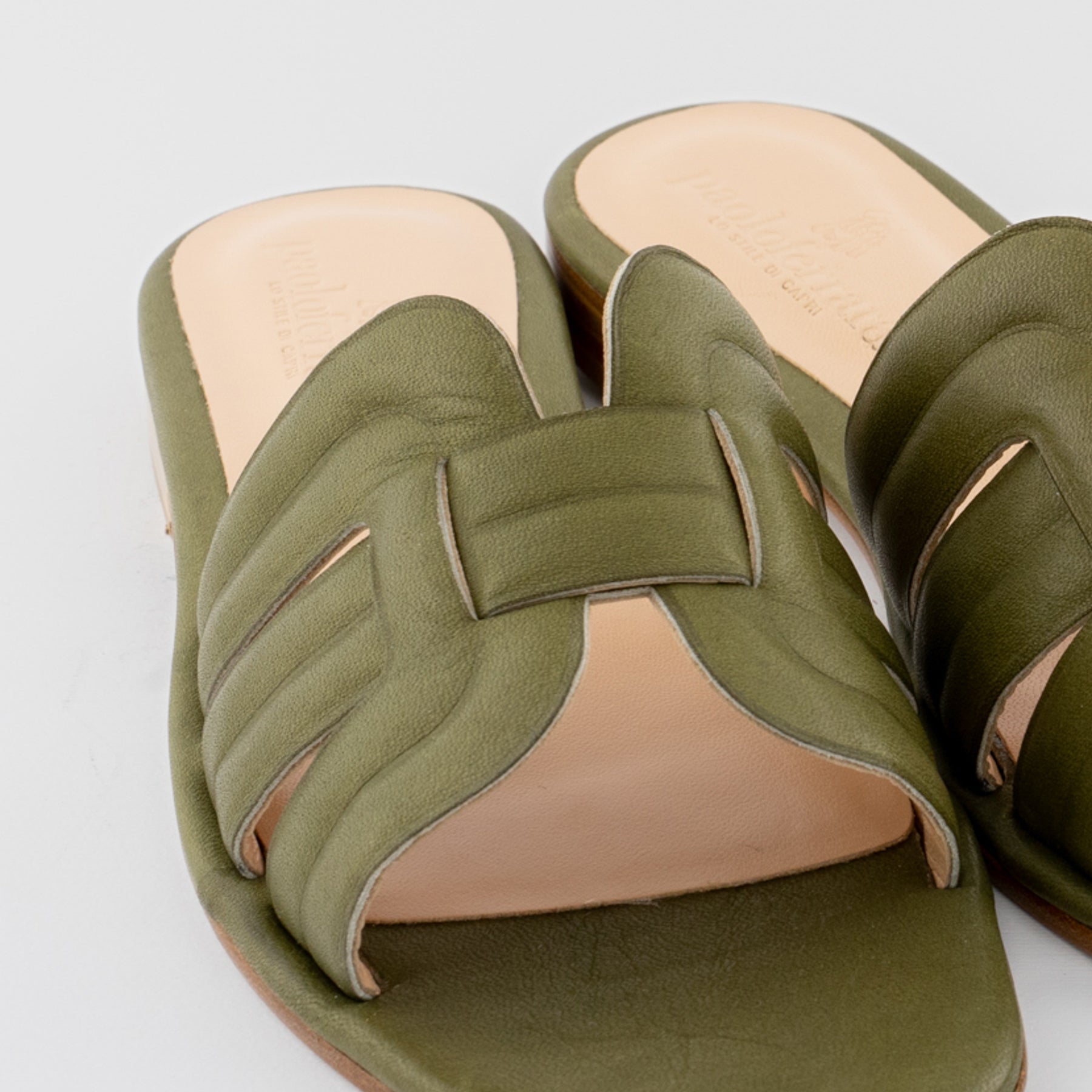 #colore_sauvage verde militare