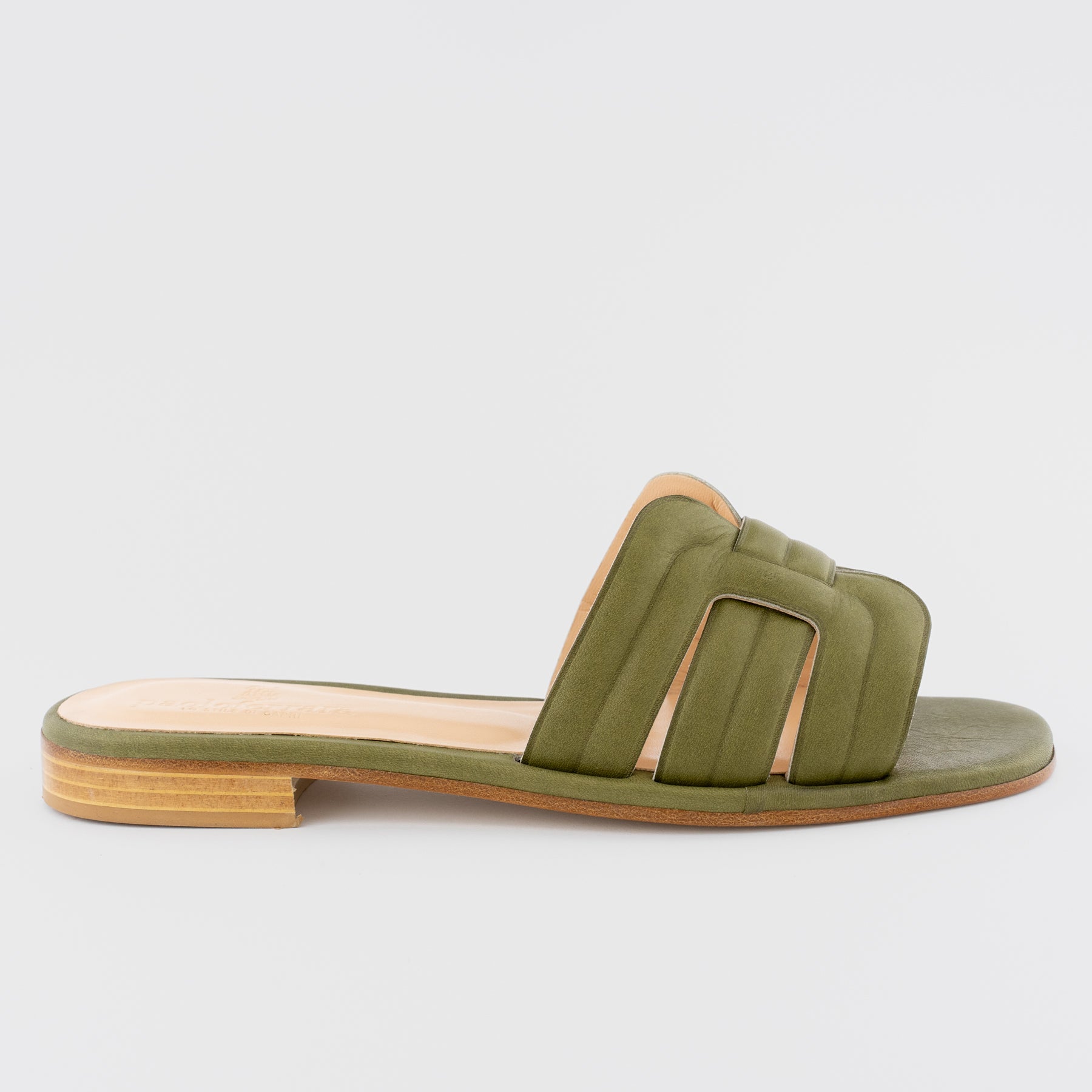 #colore_sauvage verde militare